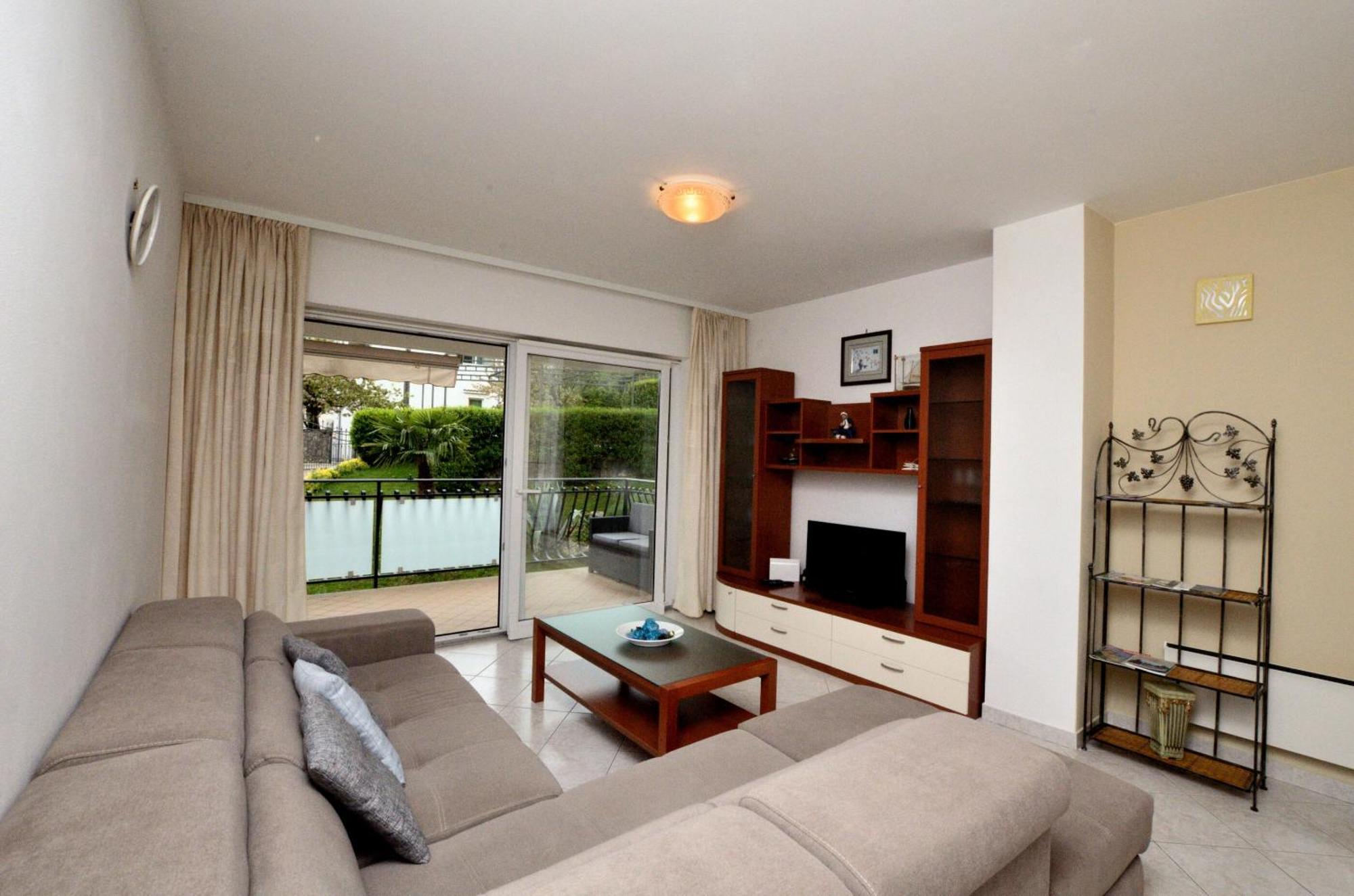 Apartments Marijana Ičići Екстериор снимка