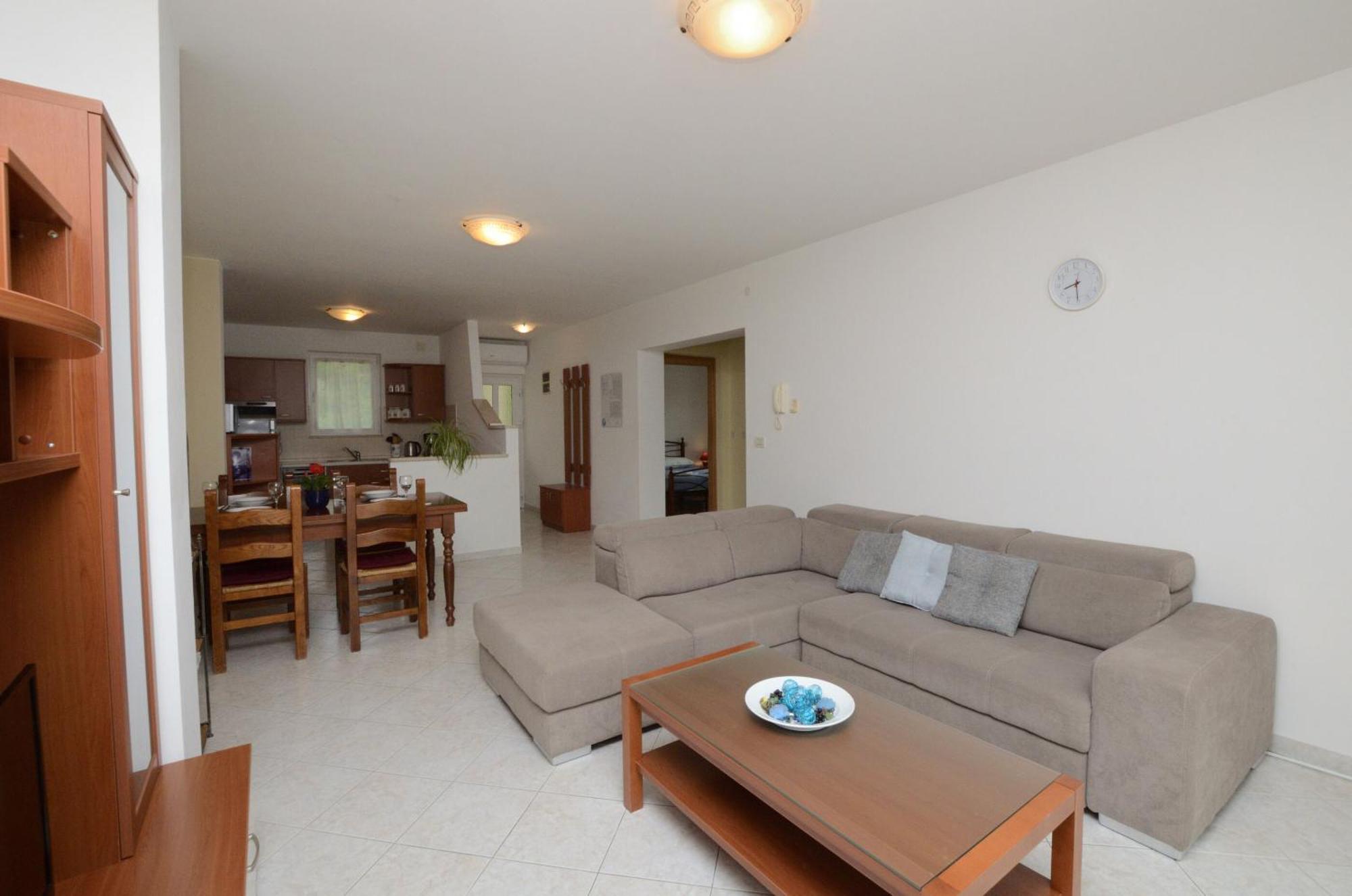 Apartments Marijana Ičići Екстериор снимка